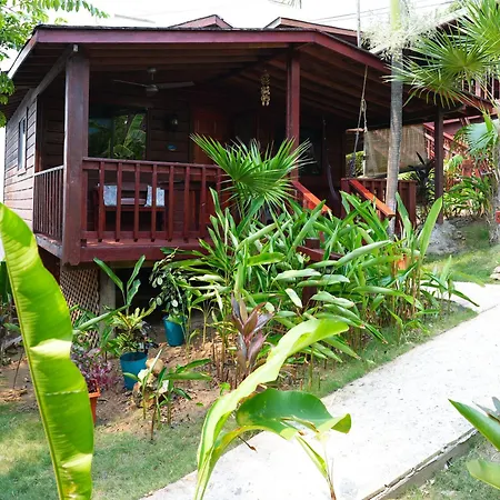 West Bay Lodge And Spa-2